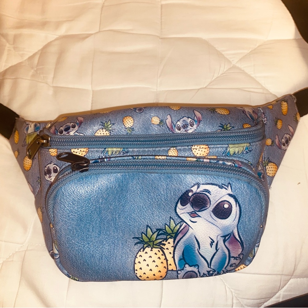 Disney Blue Stitch Pineapple Fanny Pack
